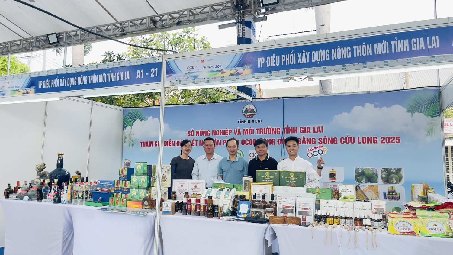 z7049231580810 67b80ed1dd1712841eddfba82ae57516